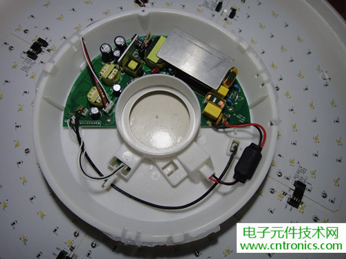 高端大氣上檔次！智能遙控調(diào)光LED吸頂燈拆解