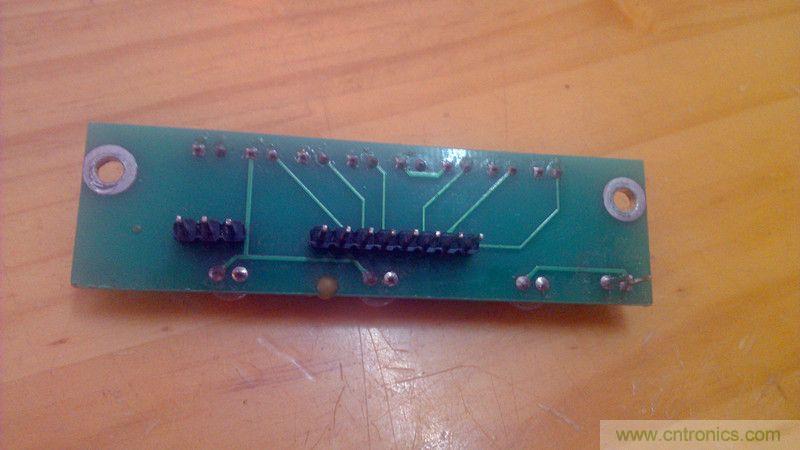 牛人力作！PCB版藍(lán)牙智能小車DIY