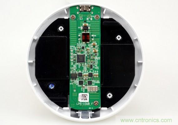 拆解對(duì)比：系出同門，小米、紫米無(wú)線充電器的差別有多大？