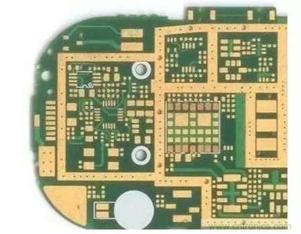 PCB板上為什么要“貼黃金”？看看你的板子上有“金手指”嗎？